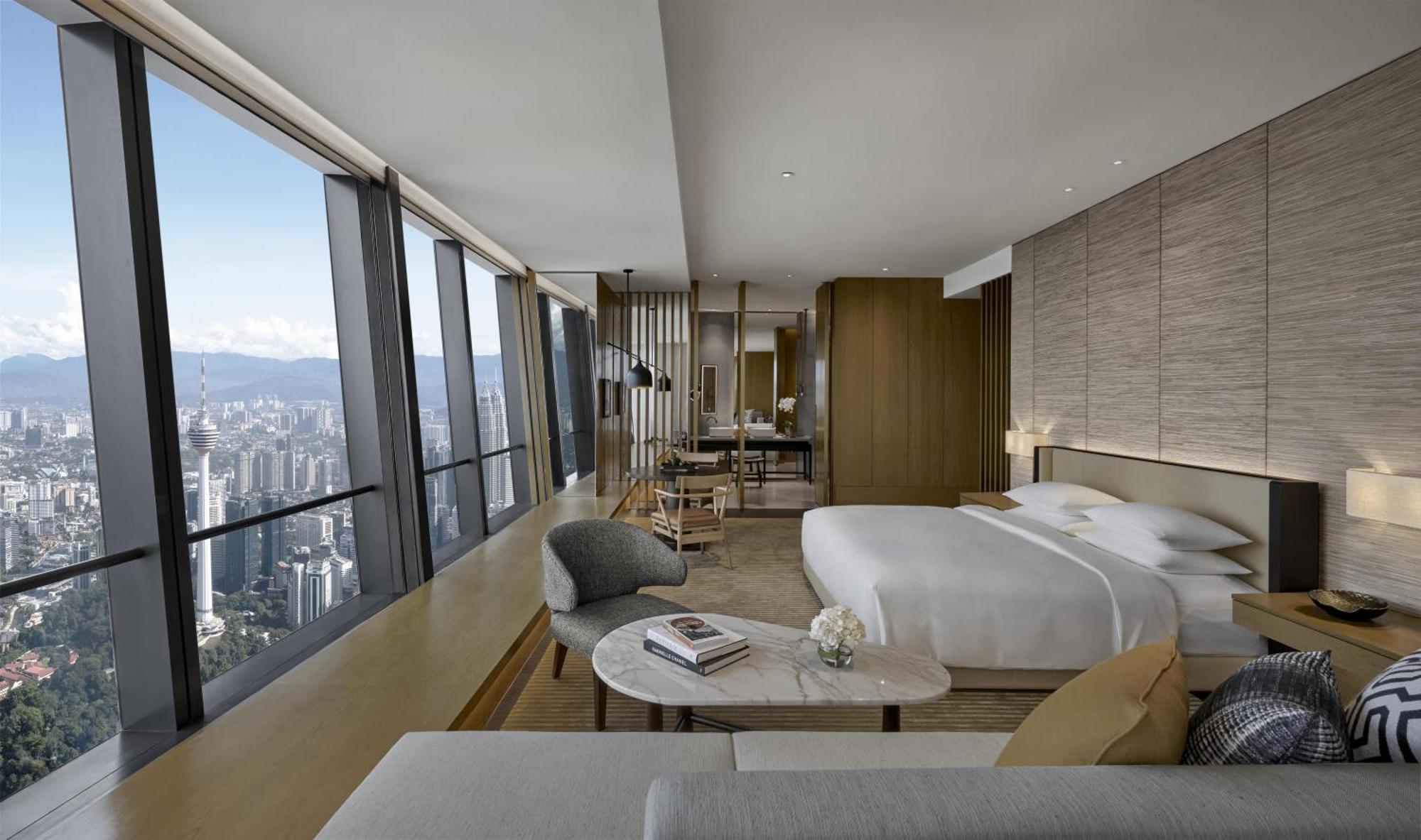 Deluxe King Room,1743947165:JPEG